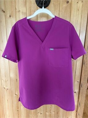 Women’s Figs One Pocket Scrub Top PO#3117 Size Large